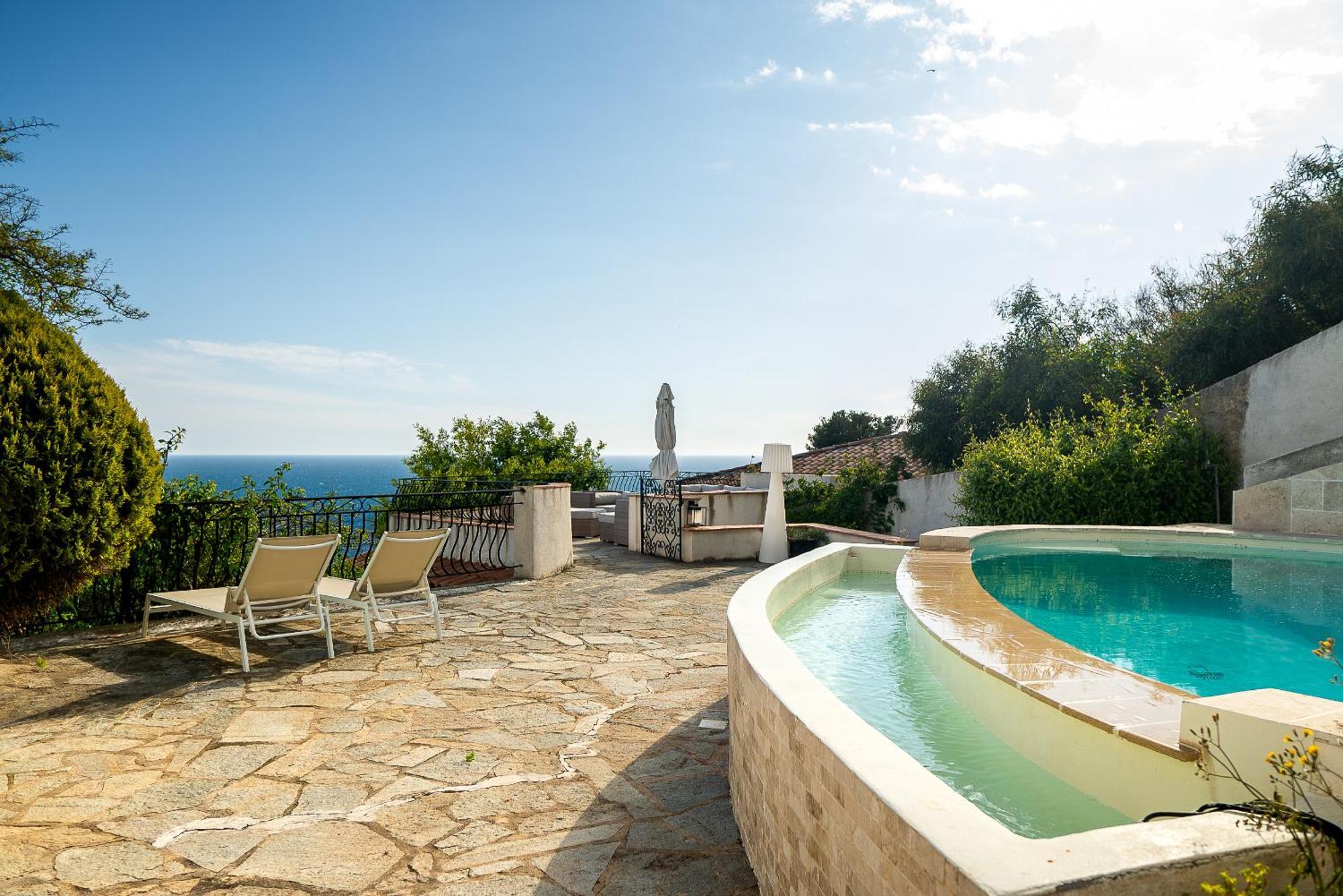 Villa Prestige Carqueiranne Exterior photo